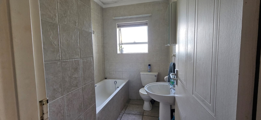 3 Bedroom Property for Sale in Aston Bay Eastern Cape